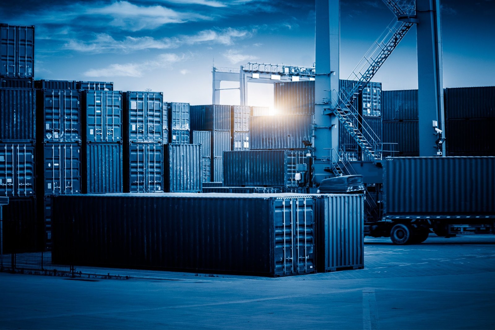 Cleveland-container-freight-station